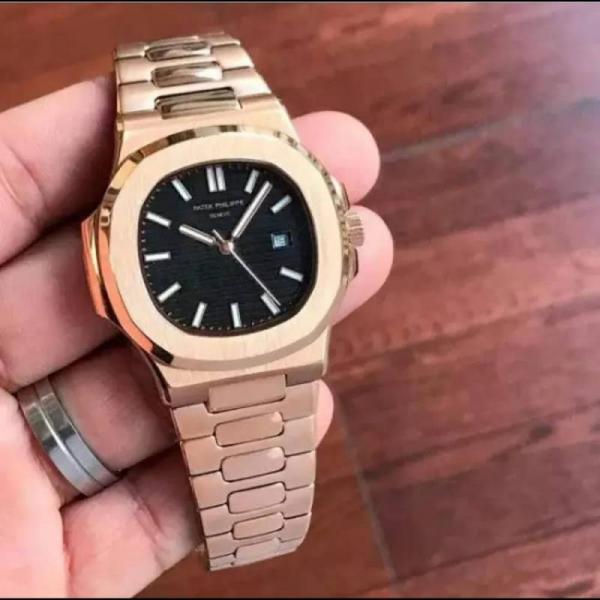 Patek phillipp_e Nautilus Quartz Copper Black