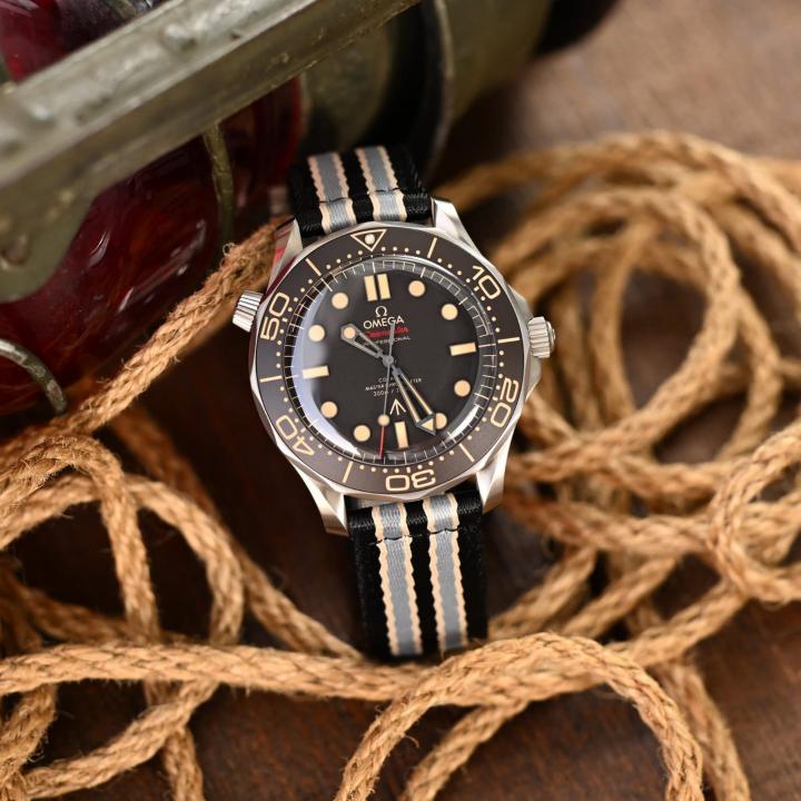 Omeg_a Seamaster Diver 300 Automatic
