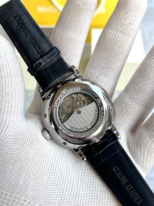 Emporio Arman_i Auto