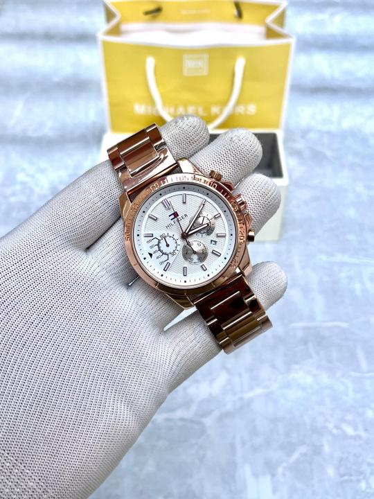 To.mmy hilfige_r chronograph
