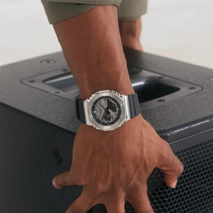Ca.sio g shock gm2100