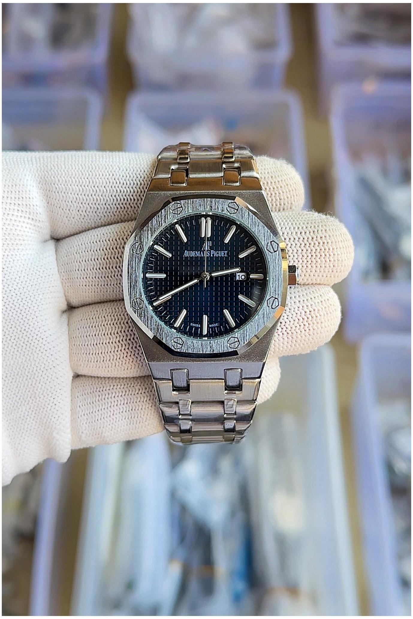 Aude.mars Piguet Royal Oak Quartz Silver-Blue