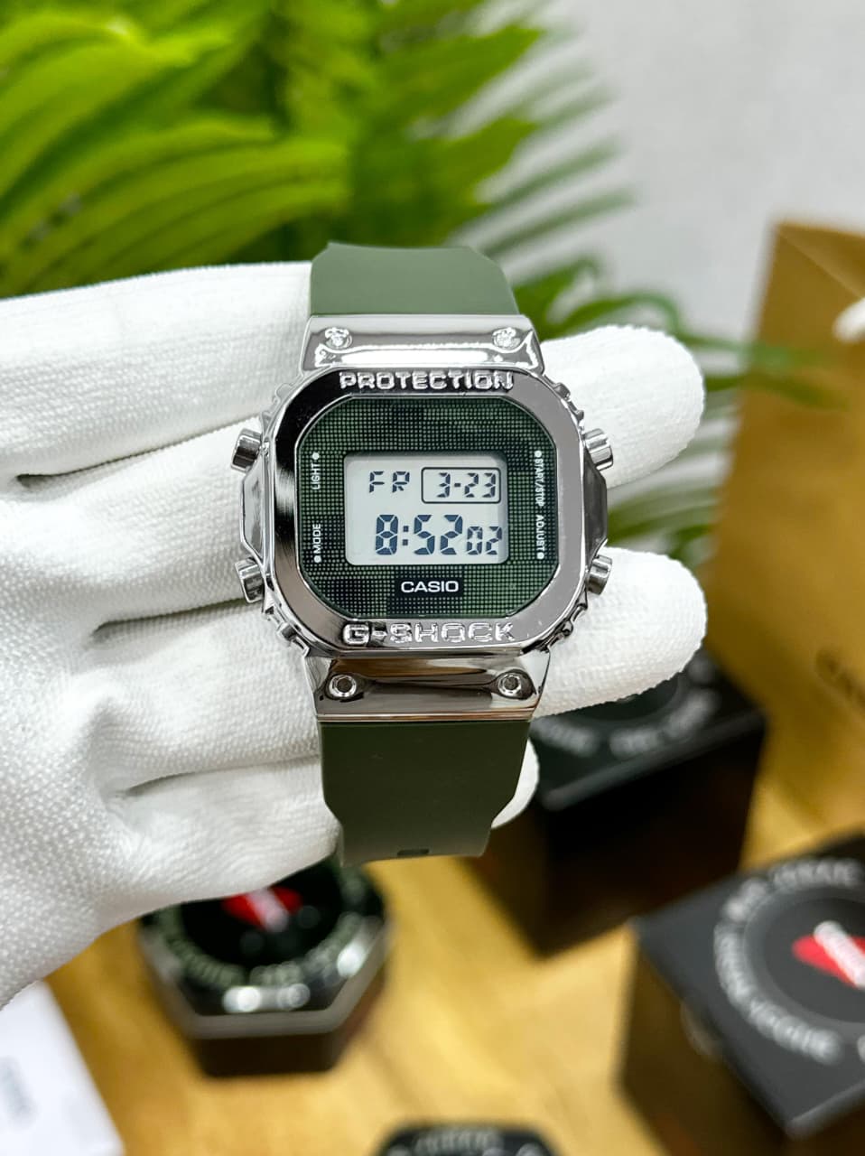 NEW G SHOCK GM 5600 GREEN