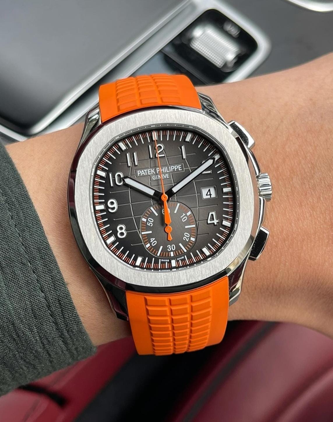 New Patek_Philippe Aquanaut 5968 Automatic