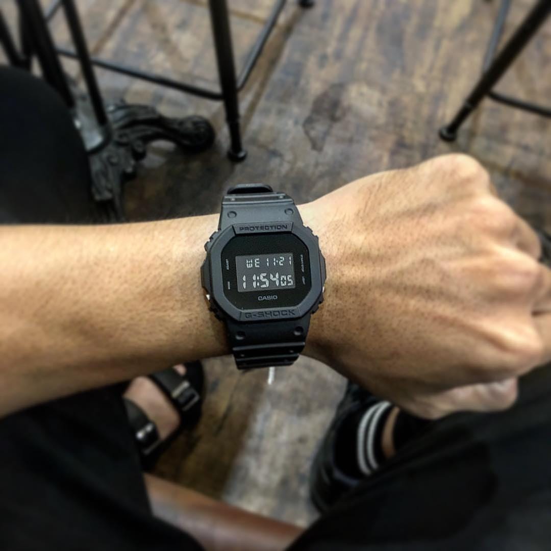Ca.sio G-Shock Dw5600BB