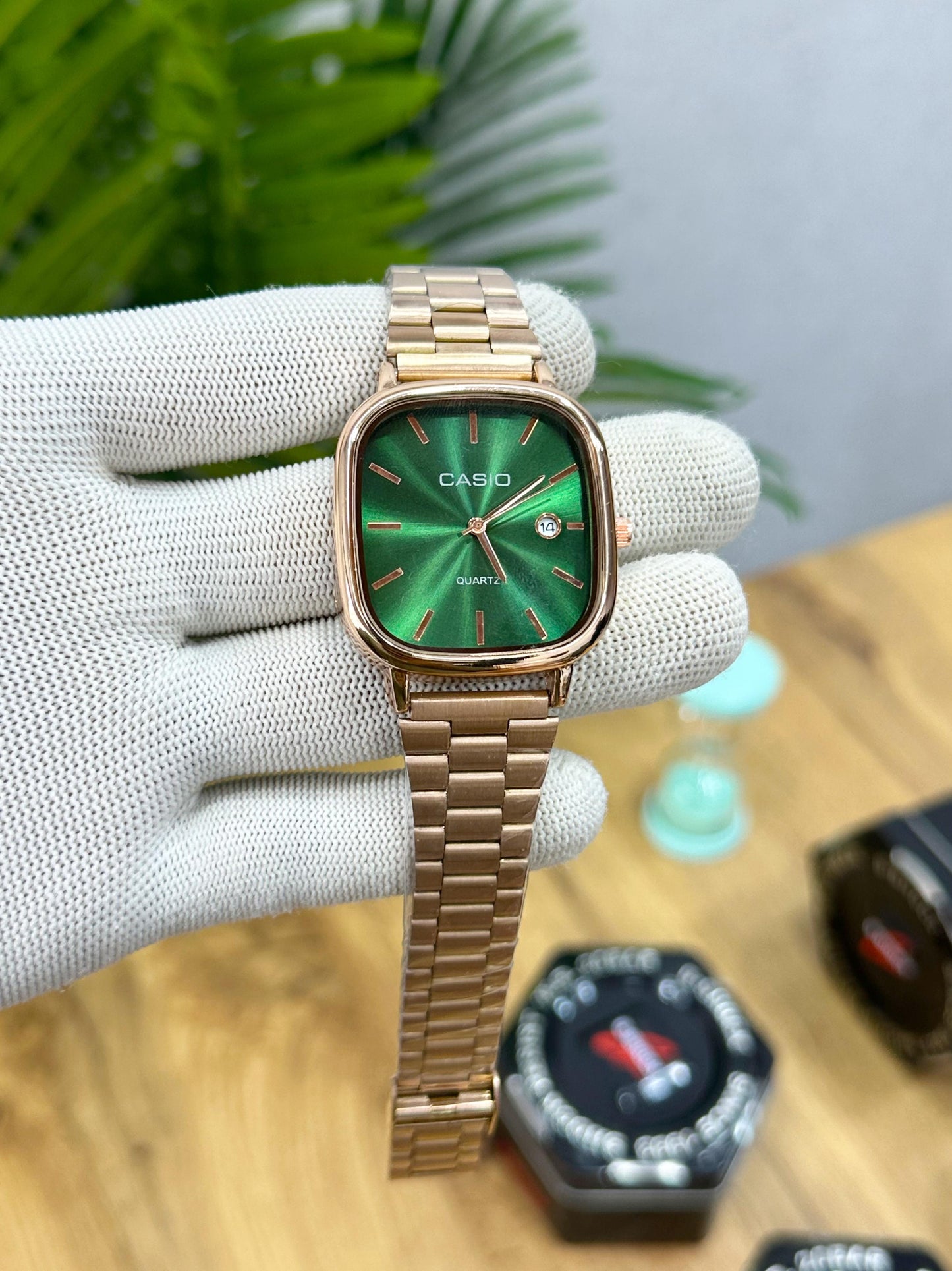 OVAL CASIO VINTAGE ROSE WITH GREEN DIAL, UNISEX MODEL