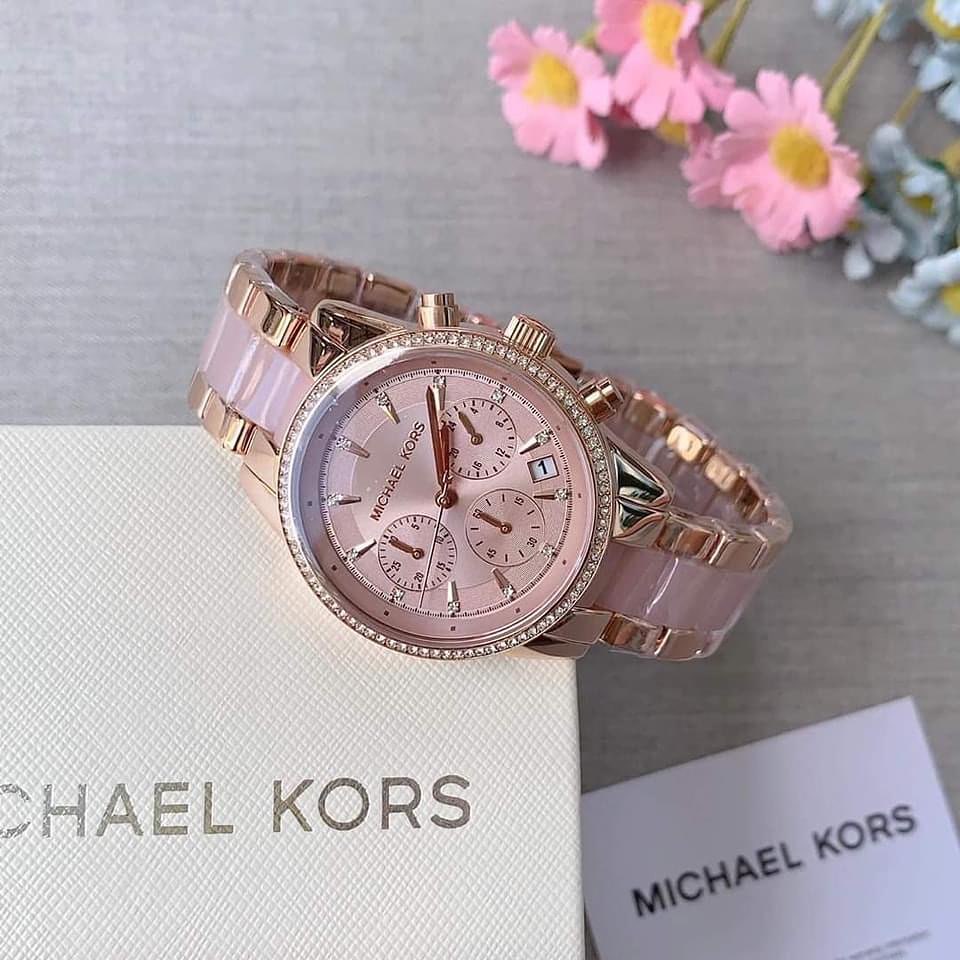Mic.hael Kors Ritz for her