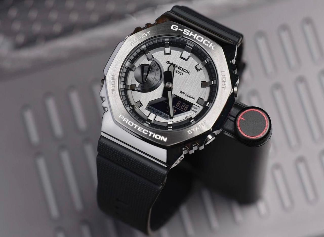 NEW G SHOCK GA 2100 silver black