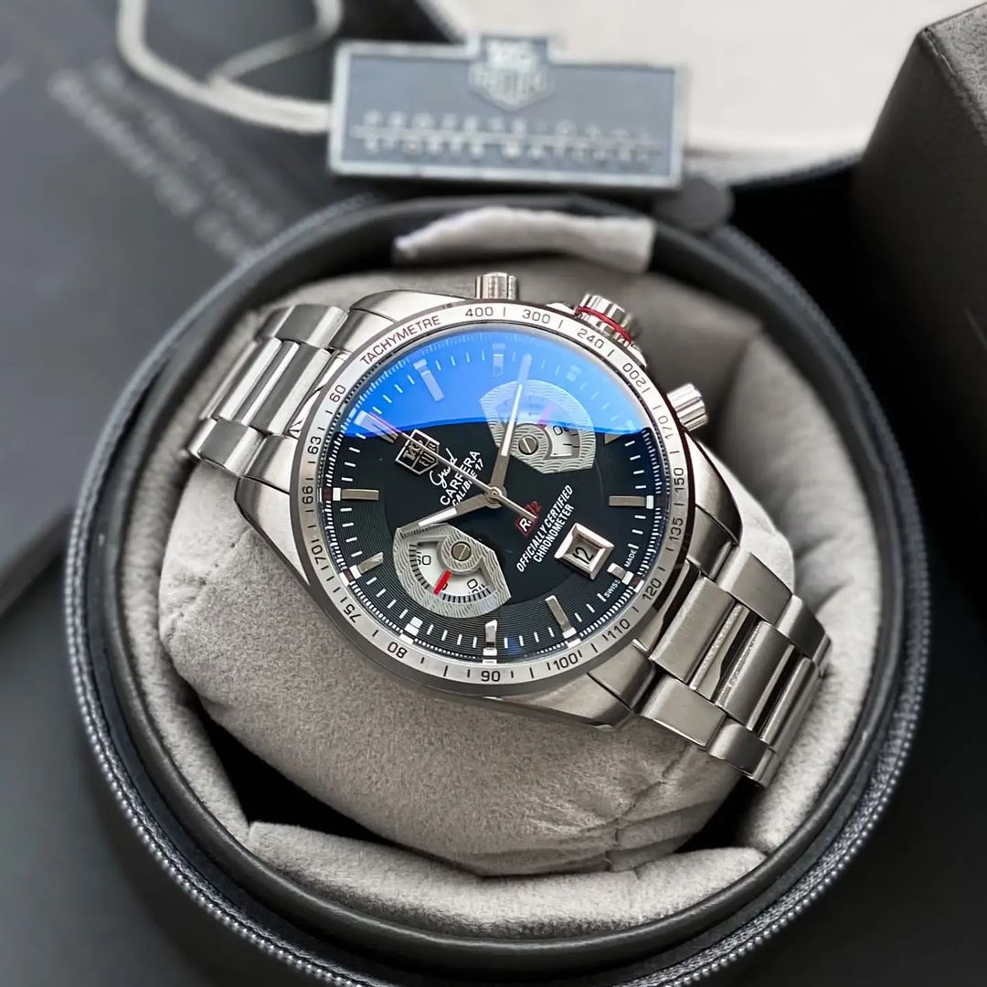 New Tag heuer Carrera Caliber 17