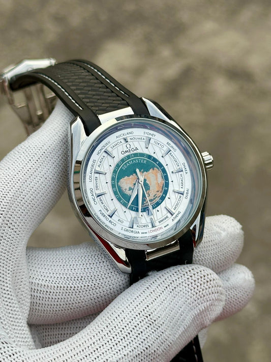 Om.ega Seamaster