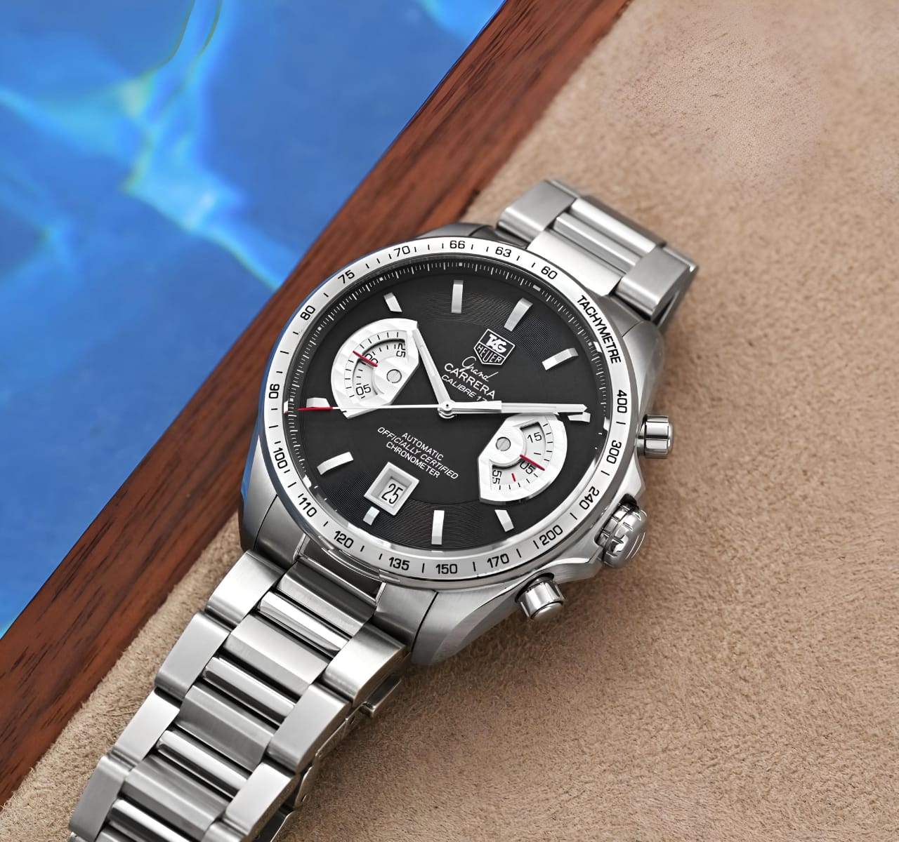 NewTag Heuer Carrera Caliber 17