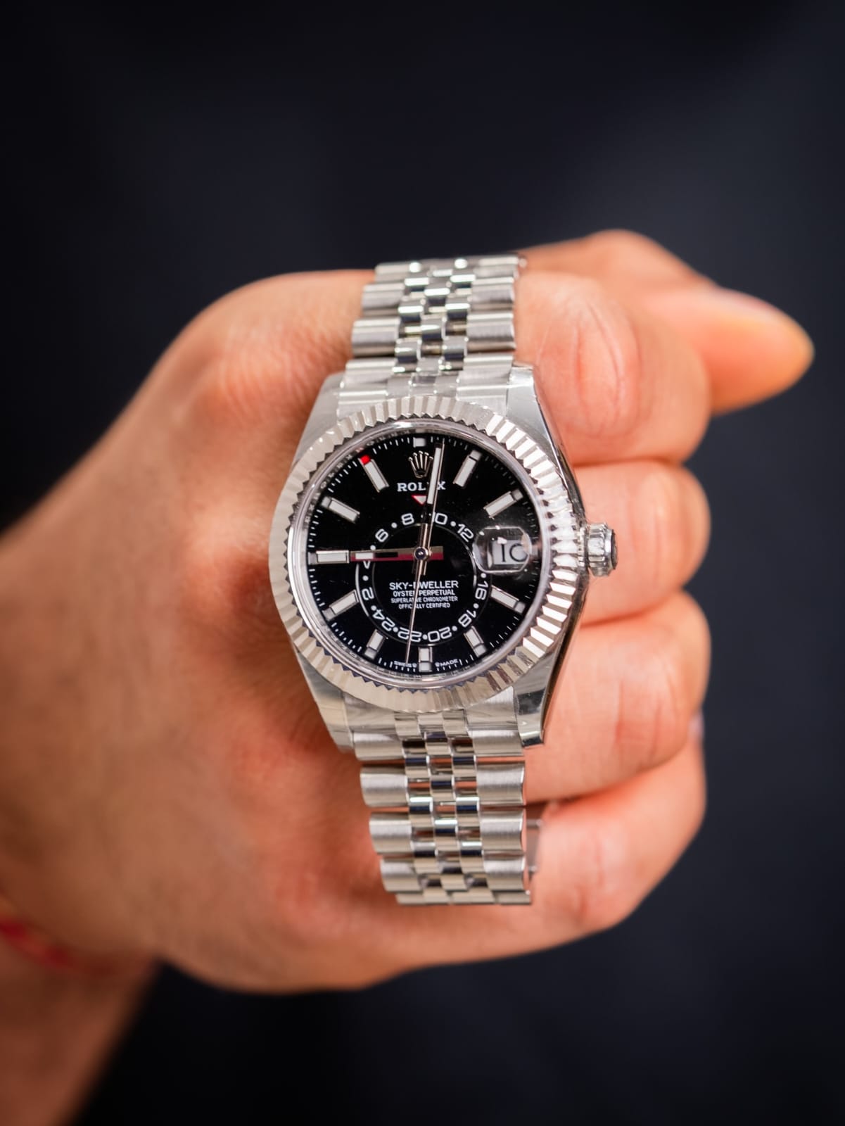 Role_x Oyster Perpetual Sky Dweller Silver-White & Black