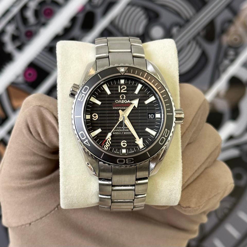 Om.ega Seamaster Planet Ocean 600? Automatic