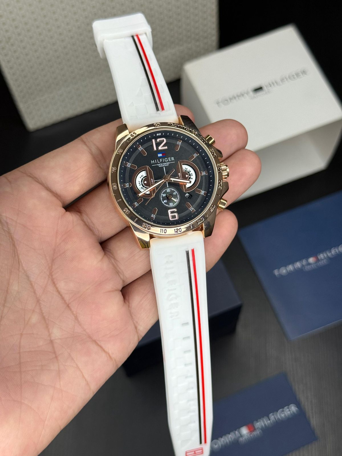 Tom.my Hilfiger Decker