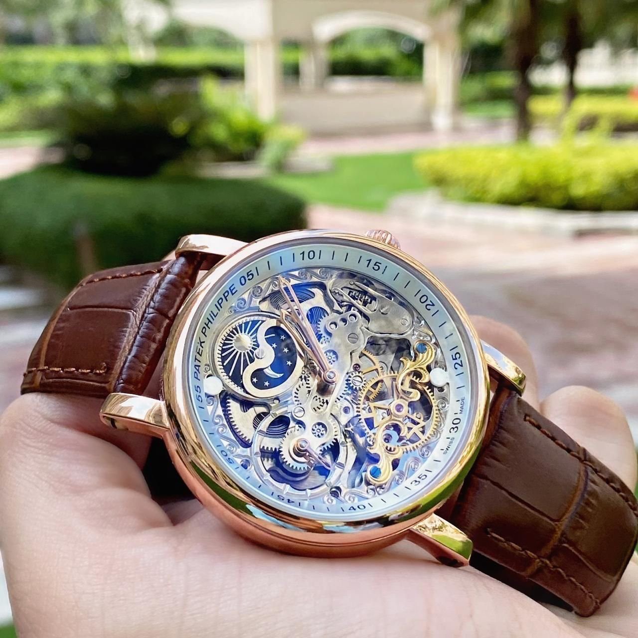 Pa.tek philippe Skeleton