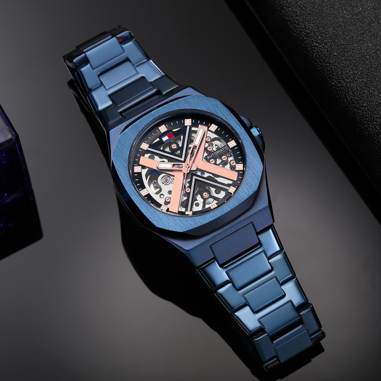 Tom.my Hilfiger Skeleton "Automatic"