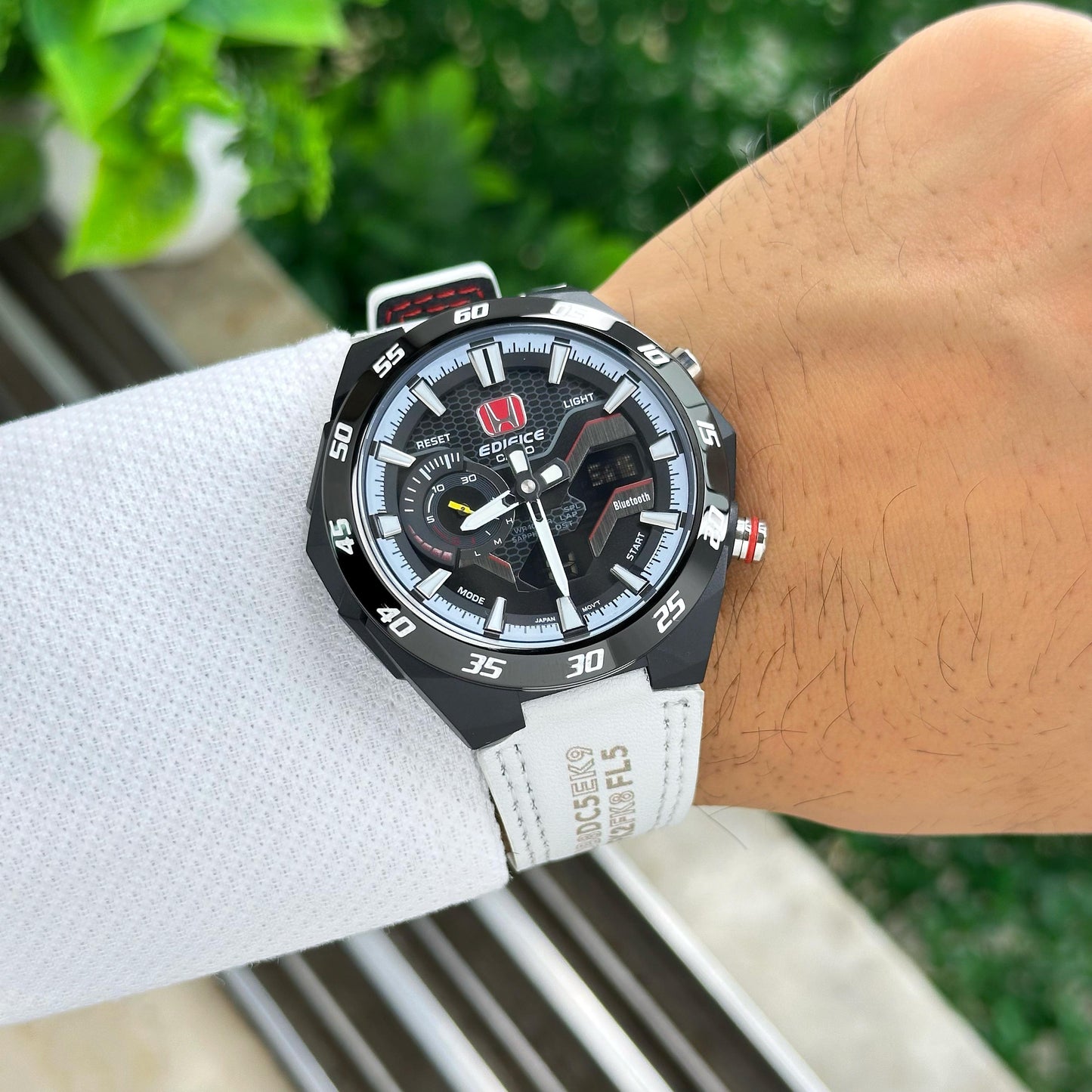 New Casio Edifice Ecb2200 HTR Limited Edition