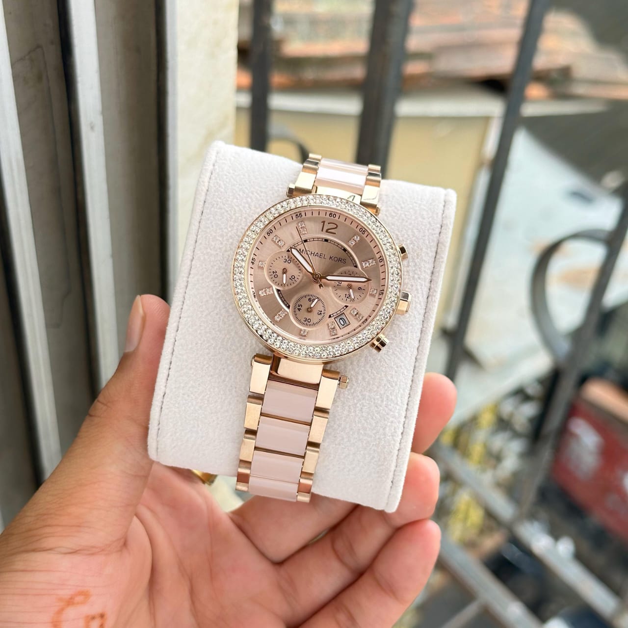 Mic.hael Kors Parker Semi-Japan for her