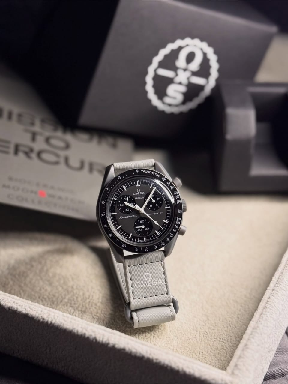 Om.ega Speedmaster x S watch Limited editions