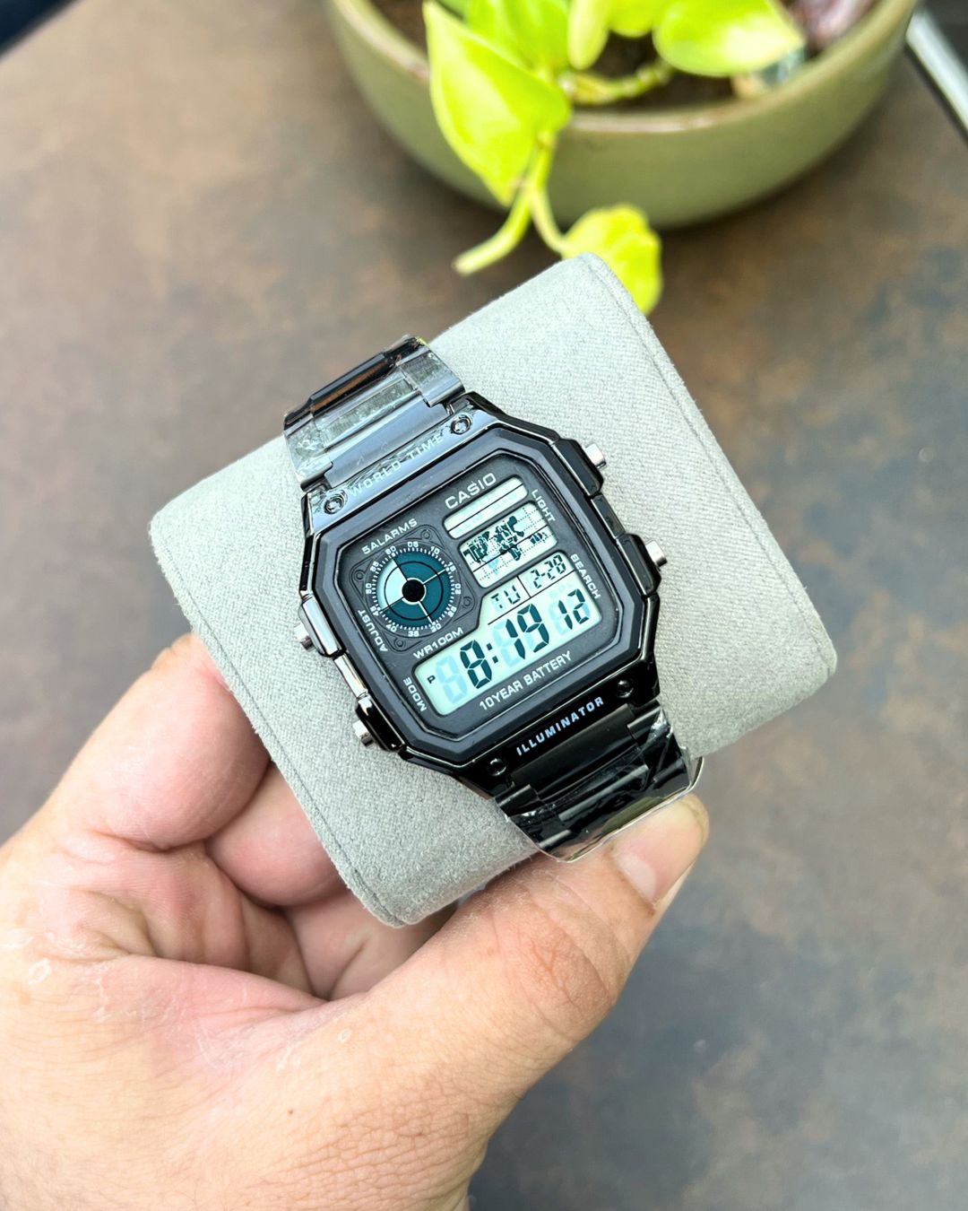 NewCasio illuminator AE-1200-WHD-1AV