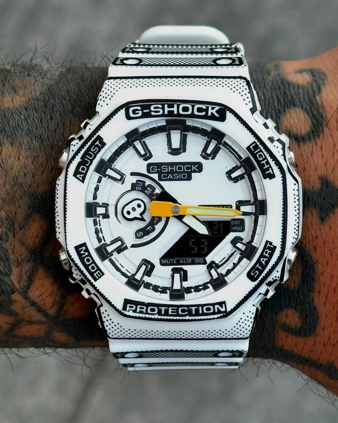 New Casio g shock ga2100 Manga