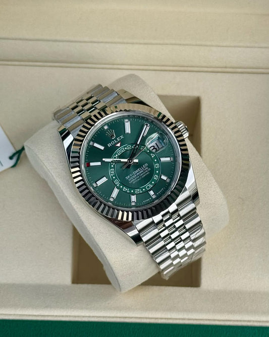 Rol.ex Oyster perpetual Sky Dweller