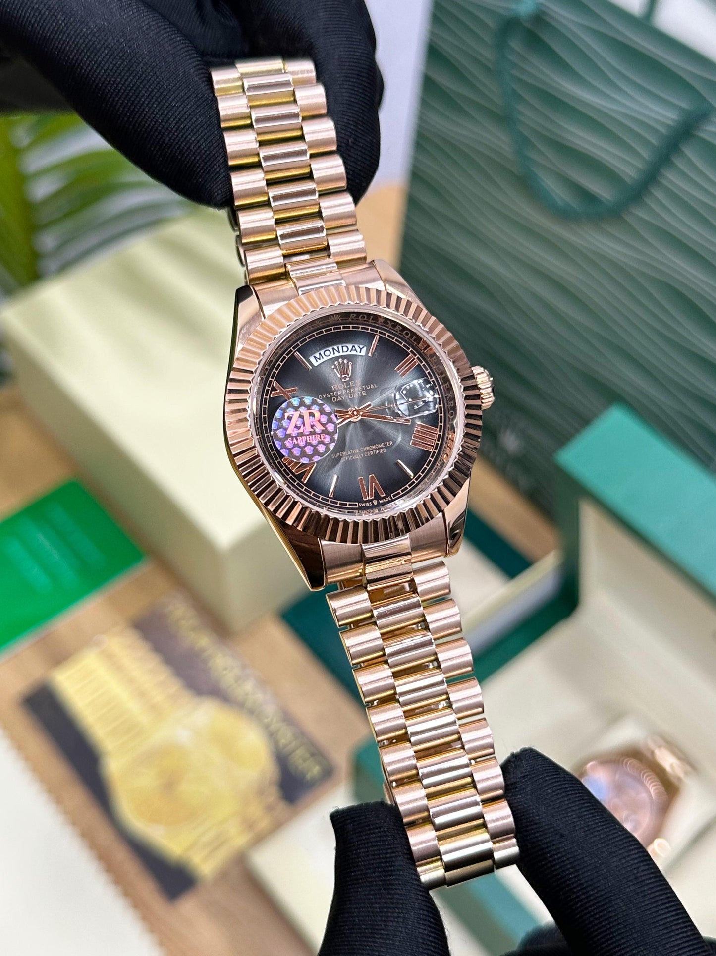 EVER HOT-SELLING ROL.EX DAY-DATE EVEROSE GOLD WITH A SLATE OMBRE DIAL