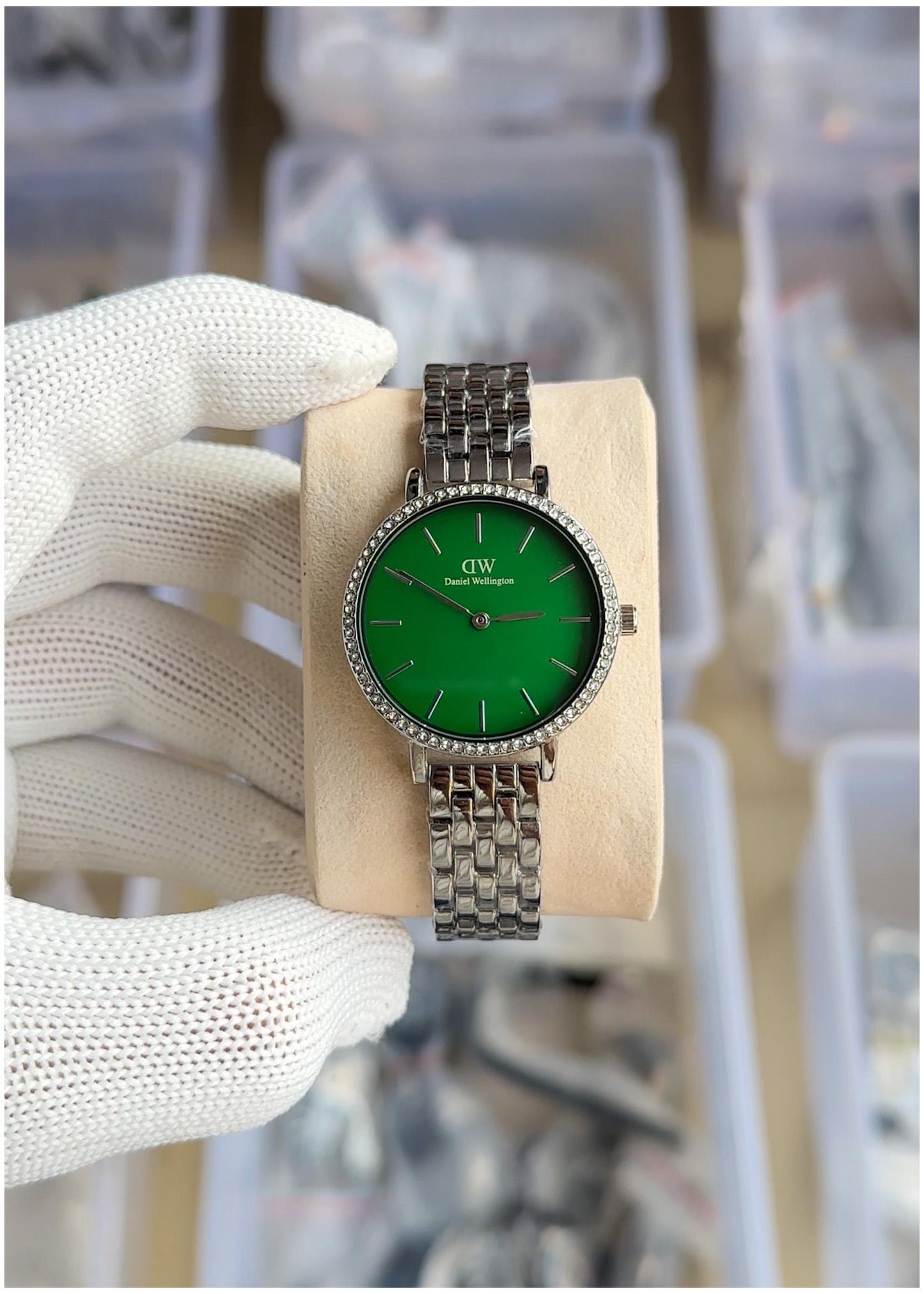 New Daniel Wellington Petite