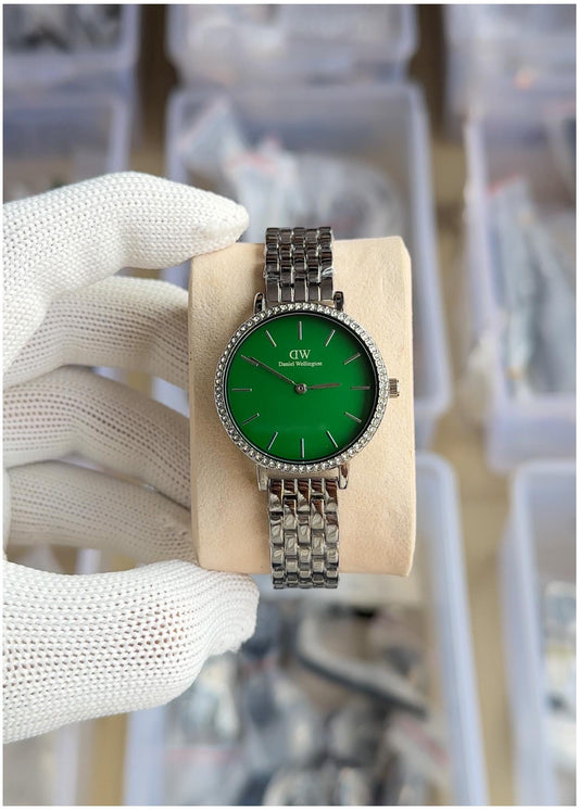 New Daniel Wellington Petite