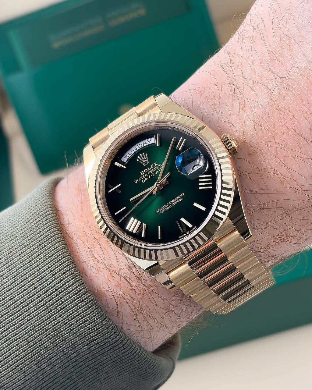 Rol.ex Oyster Perpetual Day Date 40 Battery Gold-Green Working Like Automatic