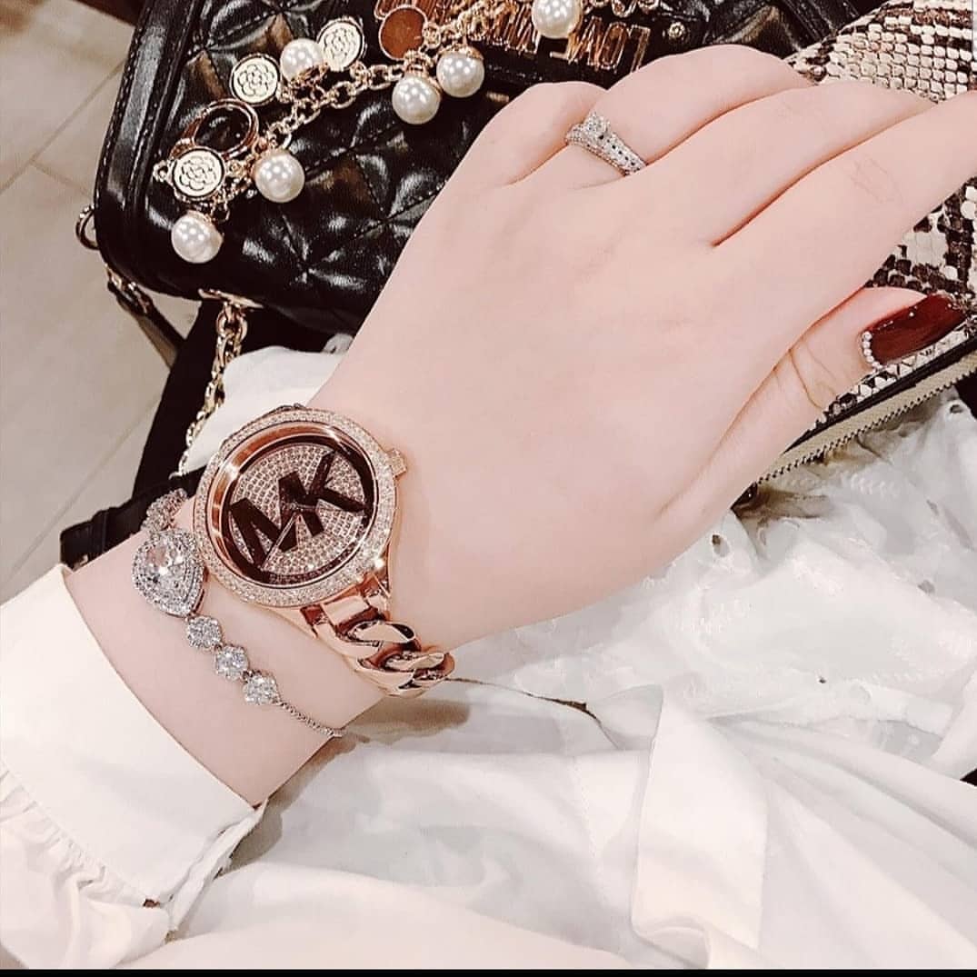 Mic.hael Kors Slim Runway Crystal for her