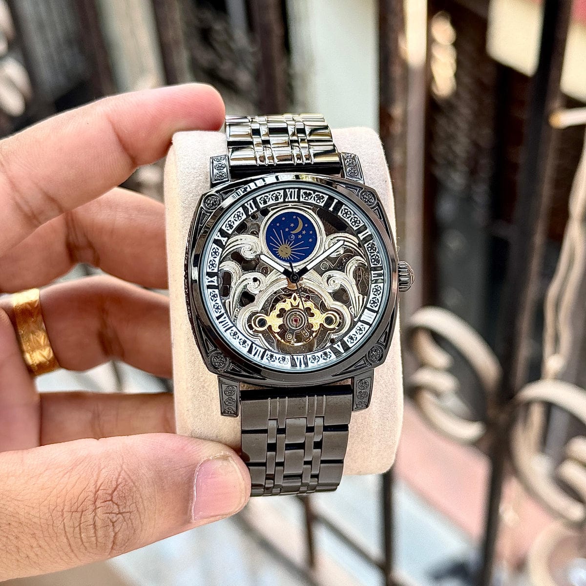 Pa.tek Philippe Skeleton automatic