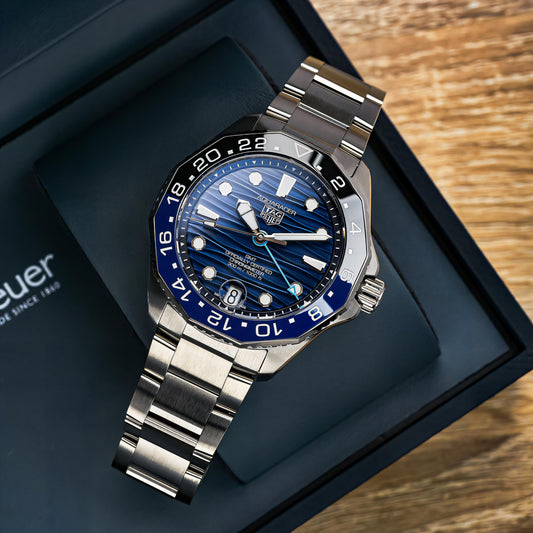 NewTag Heuer Aquaracer professional 300m Date Automatic Japan