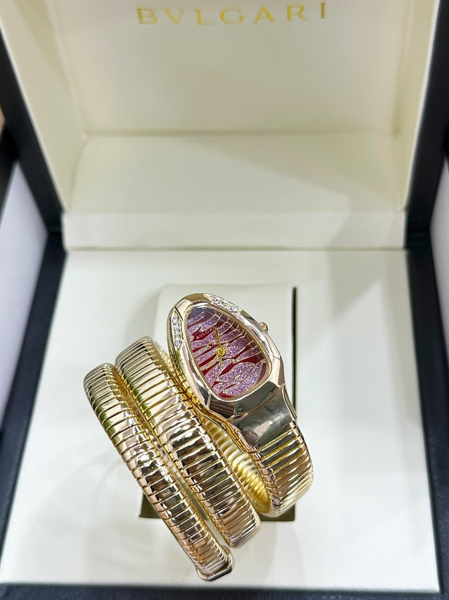 NEWEST BVLGARI WOMEN'S SERPENTI NOW IN GOLD & RED COMBINATION
