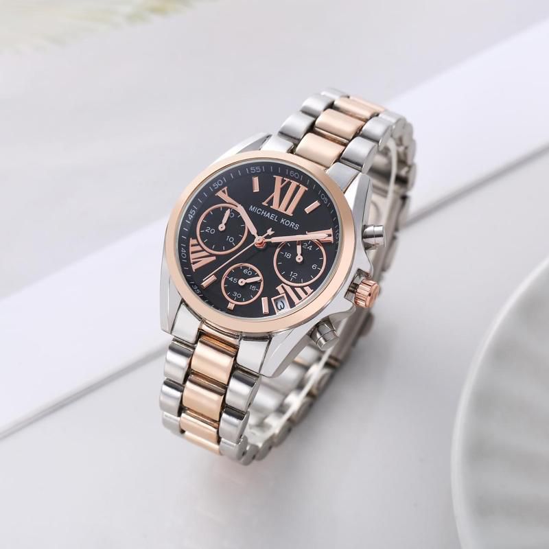 Mic.hael Kors Bradshaw
