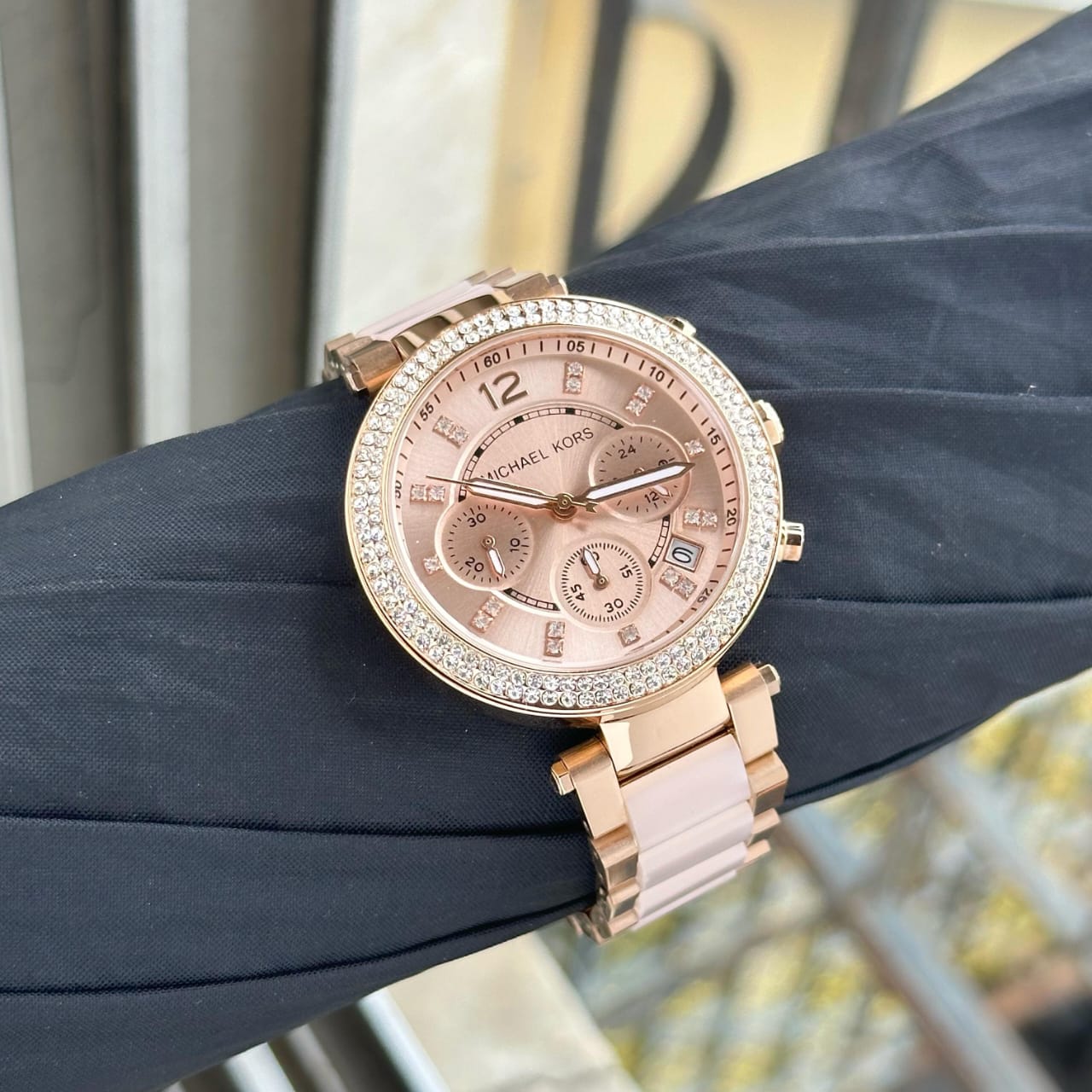 Mic.hael Kors Parker Semi-Japan for her