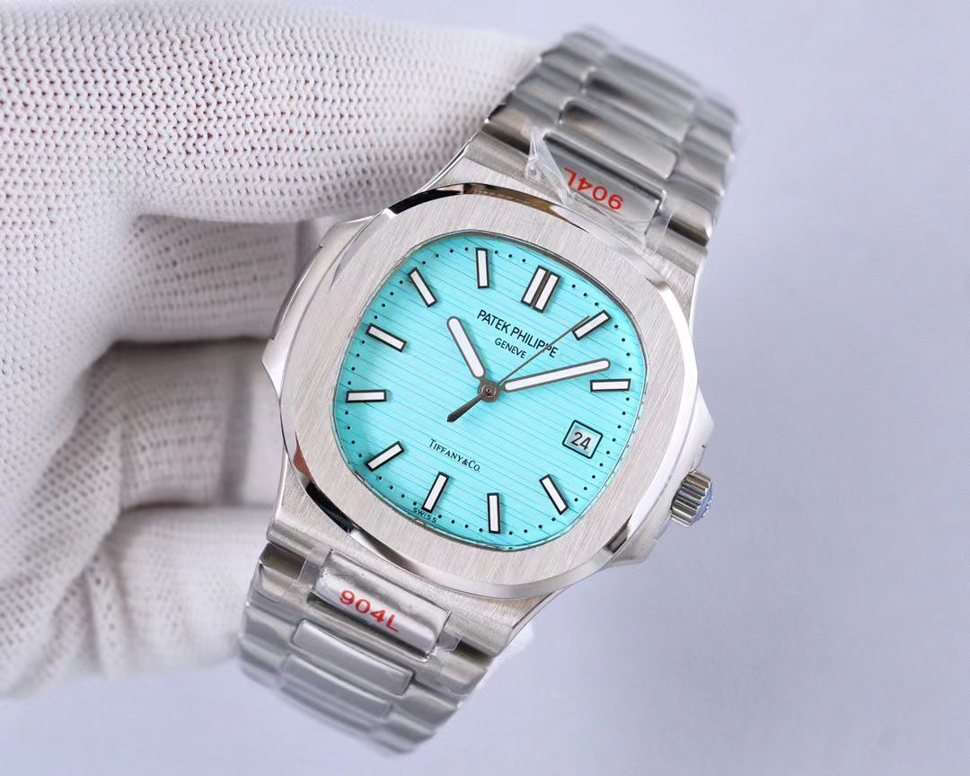 Patek_philippe Nautilus Quartz