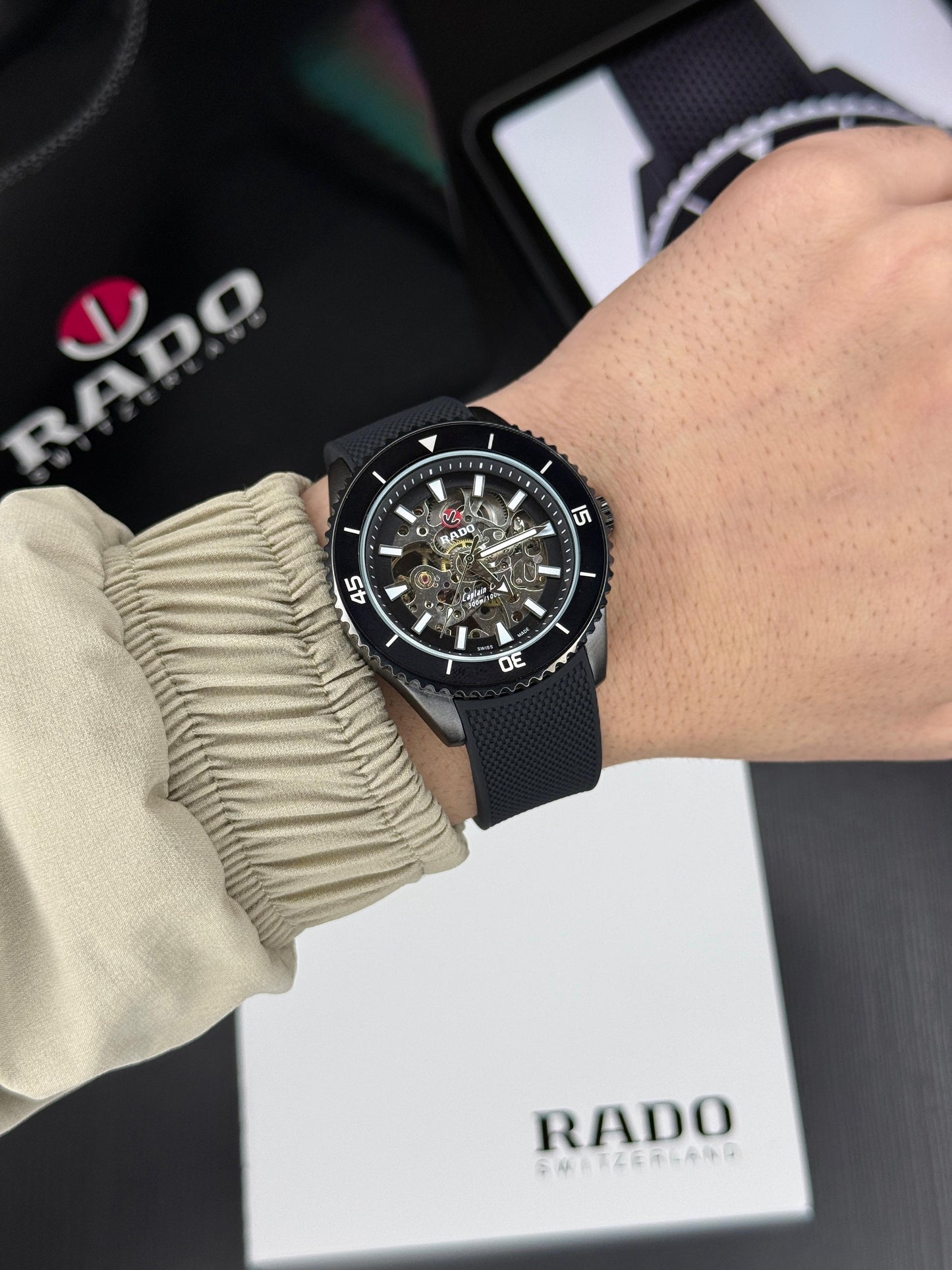 Ra.do Captain Cook Automatic.