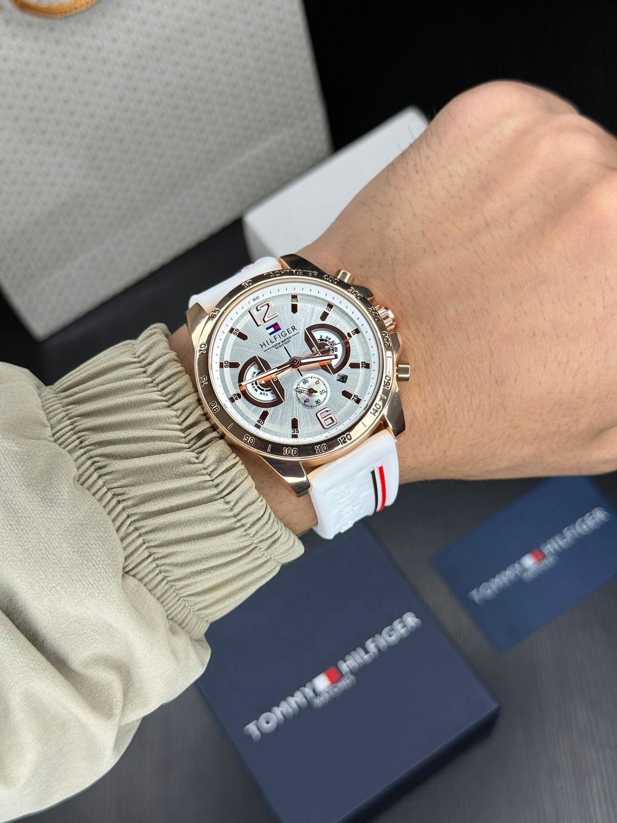 Tom.my Hilfiger Decker