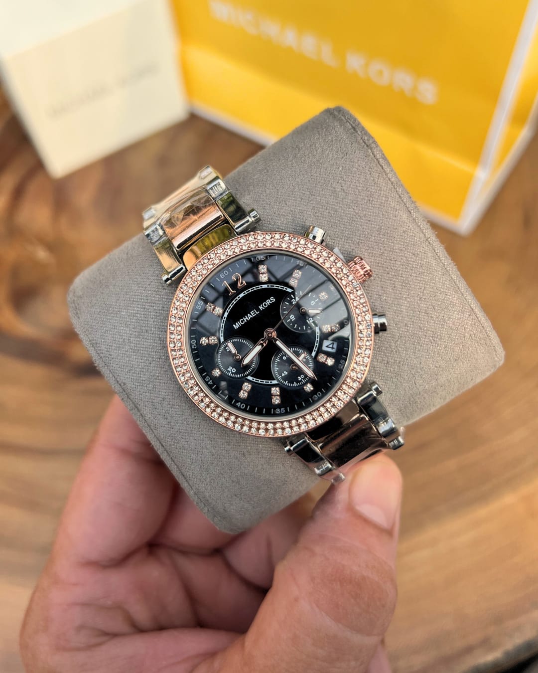Mic.hael Kors Parker for her