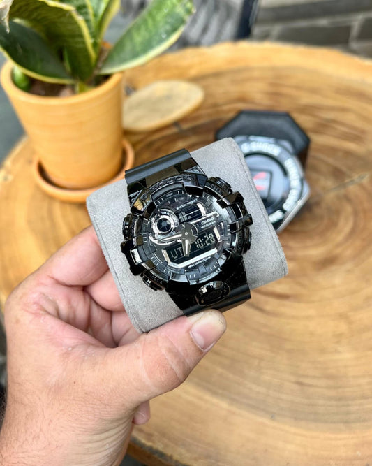 NewCasio G-Shock GA-700